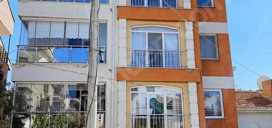 A ARTIDAN SÜMER MAH BAKIMLI VE ÖZEL GARAJLI 3+1 DAİRE KİRALIKTIR