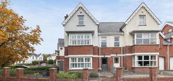 16 Holland Park, Belfast, BT5 6HB