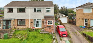 3 bedroom semi-detached house for sale