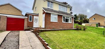 3 bed detached house for sale