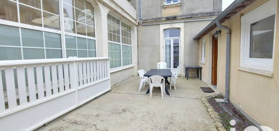 Appartement  à vendre, 3 pièces, 2 chambres, 40 m²