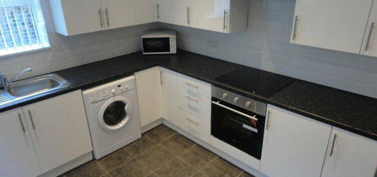 4 bedroom terraced house