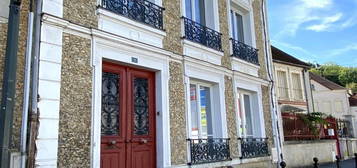 Maison  à vendre, 6 pièces, 3 chambres, 216 m²