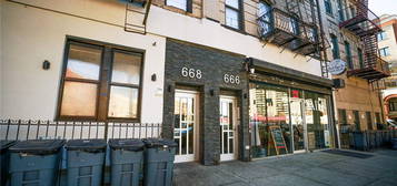 668 Broadway UNIT 11, Brooklyn, NY 11206