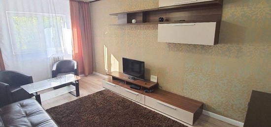 Apartament  2 camere Podul de Fier , 50 metri, etaj 2 Cod:155821