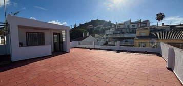 Casa en Puerto de la Torre - Atabal, Málaga