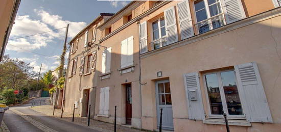 Maison de village  à vendre, 4 pièces, 2 chambres, 82 m²