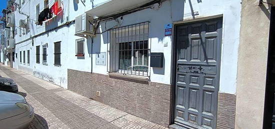 Piso en venta en Fernando Calvo, San Roque - Ronda Norte