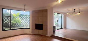 Casa En Locaxco, Cuajimalpa De Morelos Con 3 Recámaras, 189 M², Id: 141765