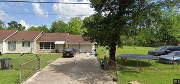 5513 Truman St, Baton Rouge, LA 70811