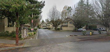 5911 NE 102nd Ave #2, Vancouver, WA 98662