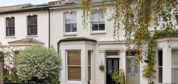 4 bedroom terraced house for sale