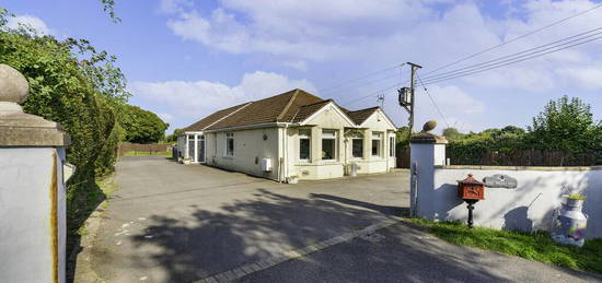 5 bedroom detached bungalow for sale