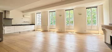 Appartement  à louer, 4 pièces, 3 chambres, 111 m²