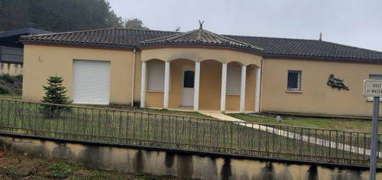 Villa a louer a villeneuve sur lot