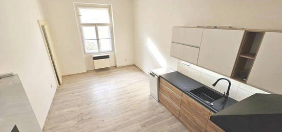 Byt 2+kk, 57 m², Krymská, Praha