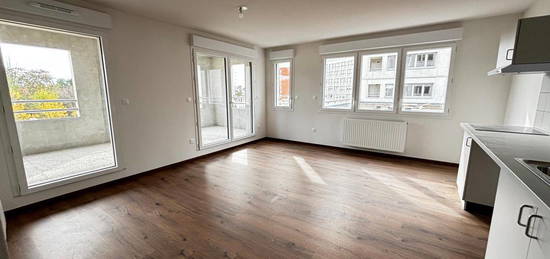 Location appartement 4 pièces 88 m²