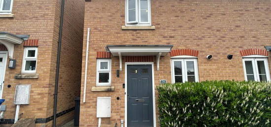 2 bedroom semi-detached house