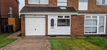 4 bedroom semi-detached house