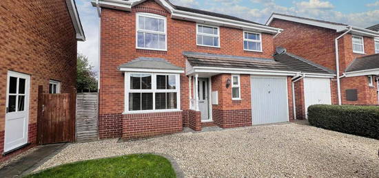 4 bedroom detached house