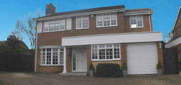 4 bedroom detached house