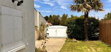 Maison avec jardin 3 km de la mer et du centre ville