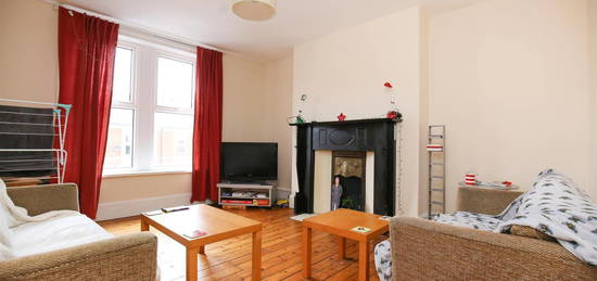 Maisonette to rent in Newlands Road, Newcastle Upon Tyne NE2