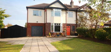 4 bedroom semi-detached house for sale