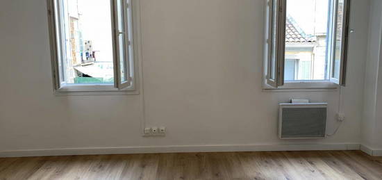 Location appartement 1 pièce 28 m²