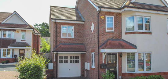 4 bedroom semi-detached house