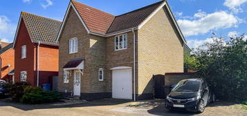 3 bed detached house for sale