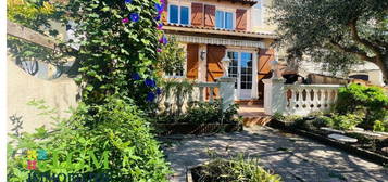 Maison  à vendre, 5 pièces, 4 chambres, 96 m²