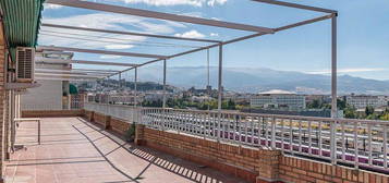 Ático en Pajaritos - Plaza de Toros, Granada