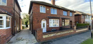 3 bed semi-detached house to rent