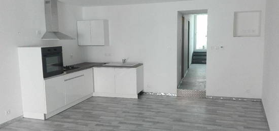 Loue appartement 60 m2