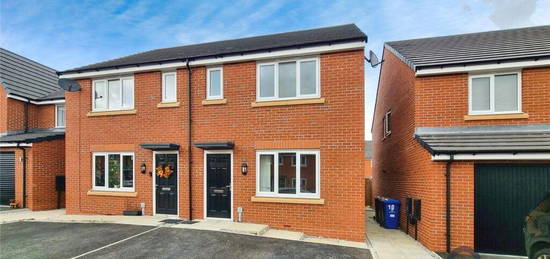 3 bedroom semi-detached house