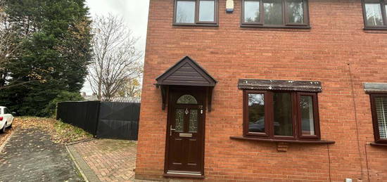 3 bedroom semi-detached house