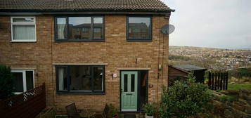 3 bedroom semi-detached house