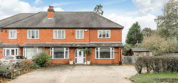 5 bedroom semi-detached house for sale