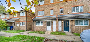 4 bed end terrace house for sale