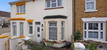 3 bed terraced house to rent