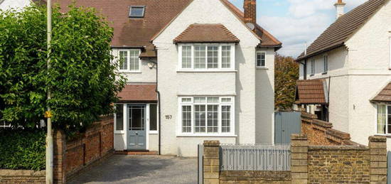 5 bedroom semi-detached house for sale