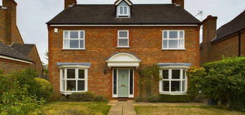 6 bedroom detached house for sale