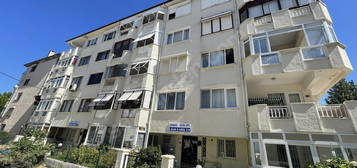 YALOVA ÇINARCIK KARPUZDERE MAHALLESİNDE PLAJ YANI SATILIK DAİRE