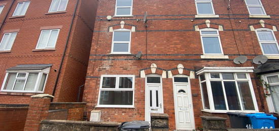 End terrace house to rent in Cotmanhay Road, Ilkeston DE7