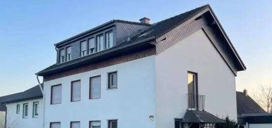 Ruhige zentral gelegene gepflegte 3-Zimmer-Wohnung zur Miete in Übach-Palenberg