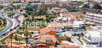 Villa unifamiliare via Isola d'Elba, Contrade di Marina di Ragusa, Ragusa