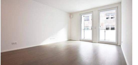 3-Zimmer-Helle neuwertige Wohnung mit großzügigem Balkon und idealer Lage