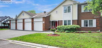 14A STONEHILL COURT, Ottawa, Ontario