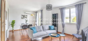 Location appartement 4 pièces 10 m²